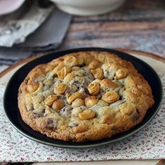 Cookies xxl noisettes, chocolat au lait et praliné