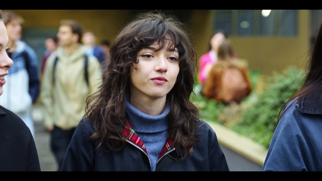 NUDES Bande annonce de la série