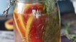 Grapefruit and rosemary flavored water: the detox drink without added sugar