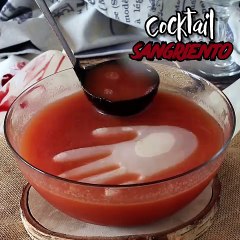 Cocktail de halloween y cómo hacer una mano de hielo para decorarlo