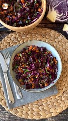 Ensalada de lentejas, calabaza, col lombarda, remolacha y perejil (perfecta para otoño/invierno)
