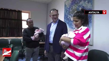 Antalya’da anne karnında aynı damarları paylaşan ikizler operasyonla sağlığına kavuştu