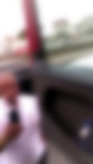 VÍDEO: Agente da Transalvador entra em confusão e dá 'mata-leão' em caminhoneiro na Cidade Baixa