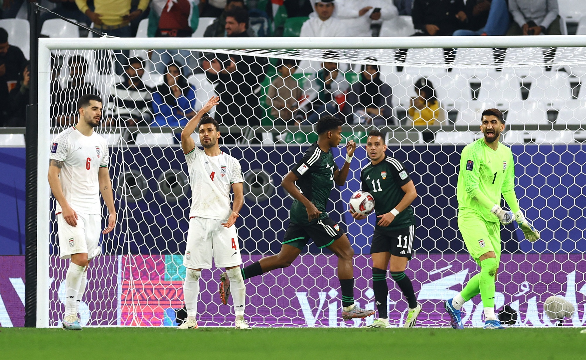 AR HL AFC IRN UAE 230124 YT