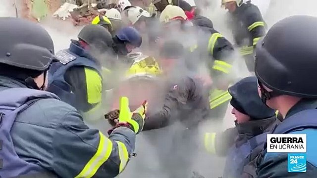 Al menos siete muertos y 70 heridos tras ataque ruso a Kiev, Járkiv y Dnipro