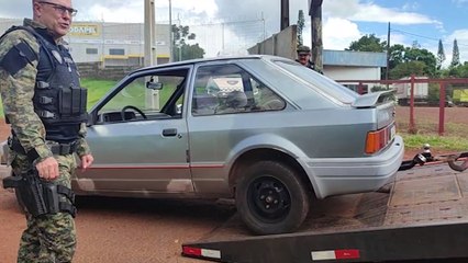 Escort furtado no São Cristóvão é encontrado, abandonado, no Bairro Cascavel Velho