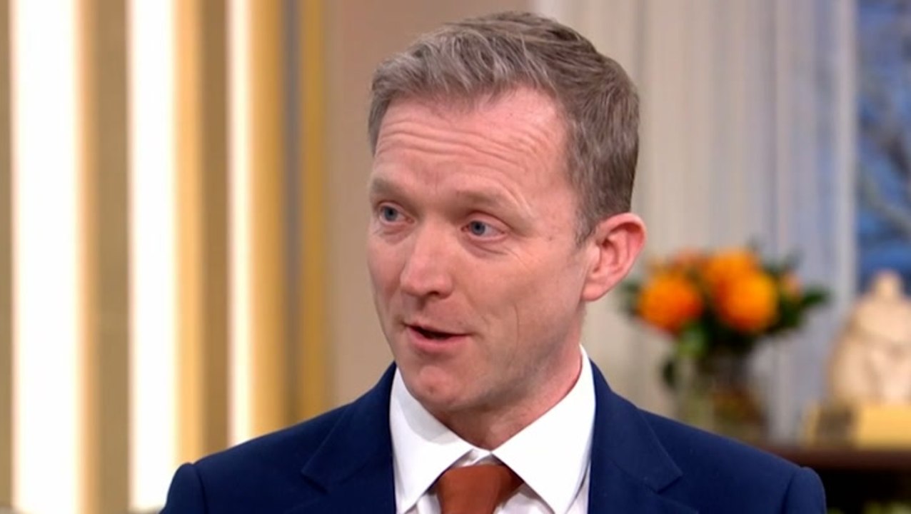 Headteacher reveals he has installed vaping alarms in school toilets