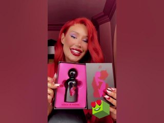 Iggy Azalea Goes All-Red + Reveals Her New Fragrance #shorts
