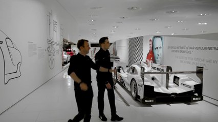 Racing drivers test the Porsche 4Kids discovery tours – Tom Targa