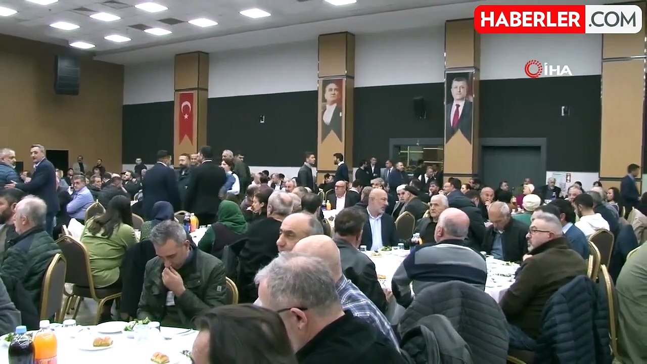 Esenyurt'ta 'Kentin Hareketi, Kentin Aklı' isimli yemek daveti programı düzenlendi