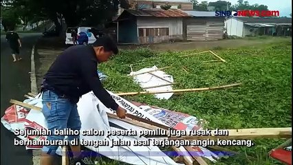 Cuaca Buruk Rusak Puluhan Rumah dan Baliho di Mamuju, Sulawesi Barat