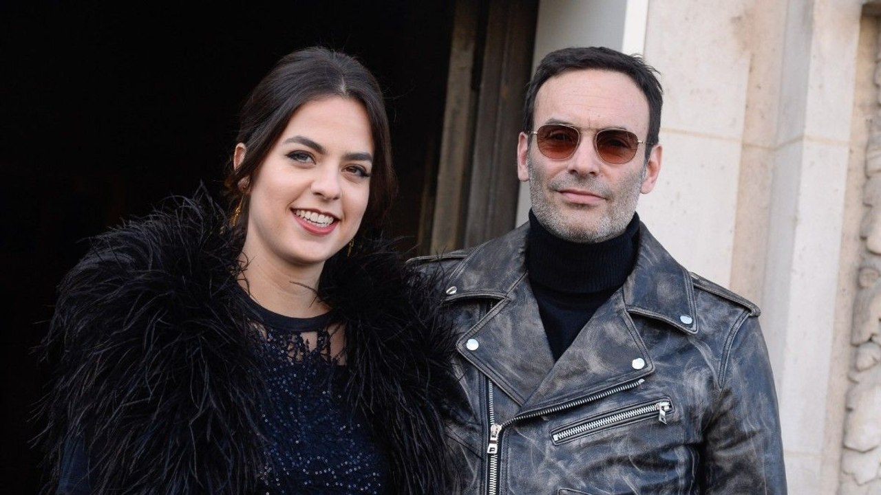 Anouchka Delon dévoile des informations inédites sur ses frères lors de son passage chez Mouloud Achour : "J'ai été confrontée à des menaces de mort