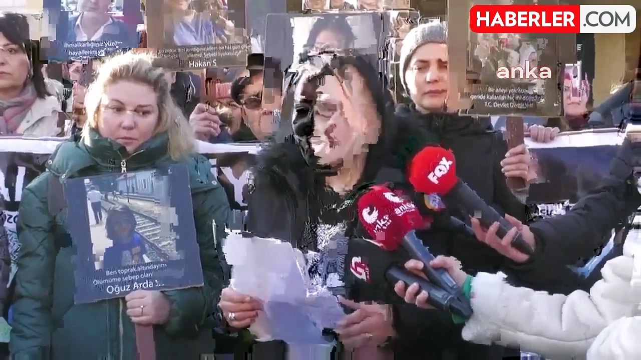 Çorlu Tren Faciası Davasının 18'inci Duruşması Öncesi Aileler, "Adalet" Sloganları ile Yürüdü.