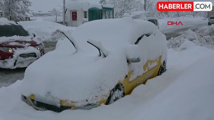 Bitlis'te Kar Yağışı Nedeniyle 266 Köy Yolu Ulaşıma Kapandı