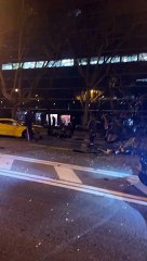 Conductor borracho estrella su Ferrari contra un árbol en plena Castellana