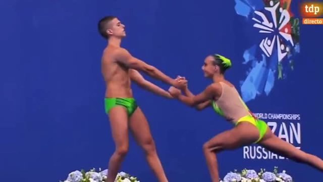 Il nuotatore artistico Minisini: non delegate la vostra felicità