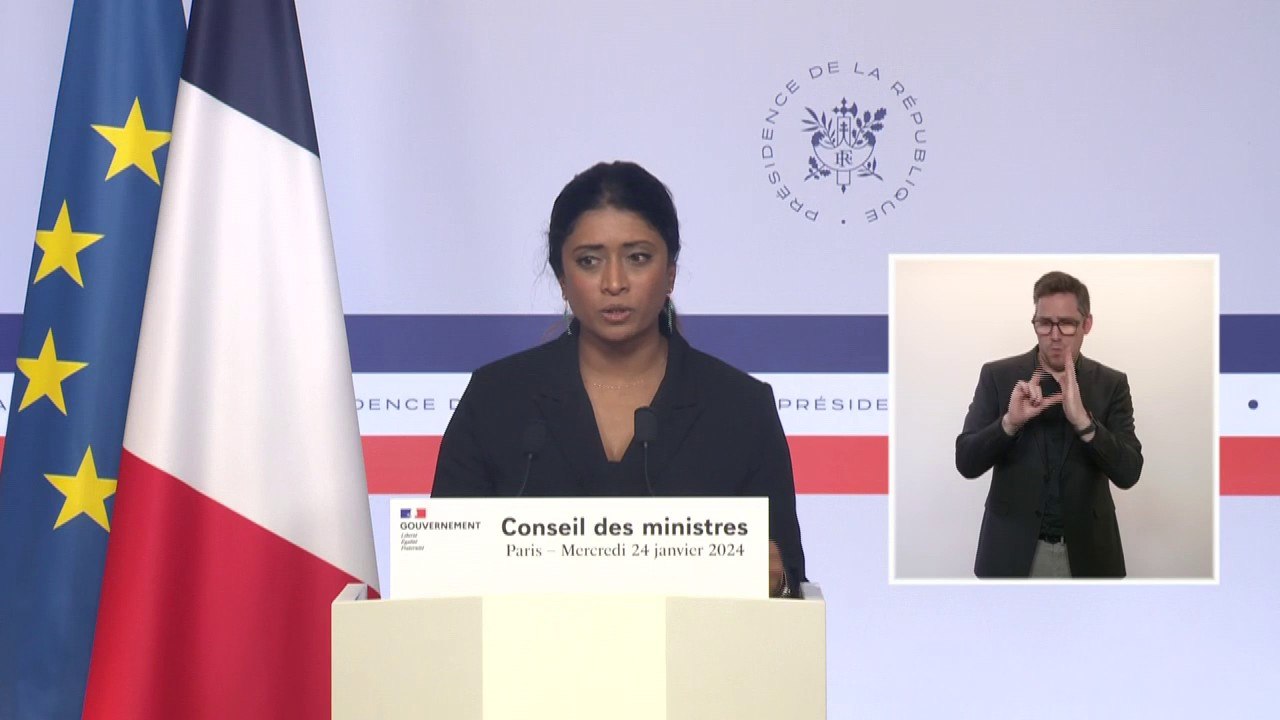 Colère des agriculteurs: la porte-parole du gouvernement assure qu'il n'est "pas question" d'empêcher les blocages