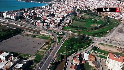 İzmir Bayraklı'da Amazon kadın heykelleri dikildi