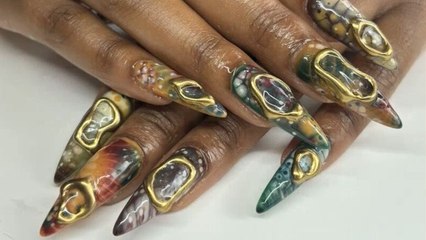 Nail Artist Sells FUNKY DESIGNS FOR £95 A SET