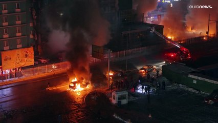 شاهد: 6 قتلى في سلسلة انفجارات إثر اصطدام شاحنة محملة بالغاز الطبيعي بسيارة في منغوليا