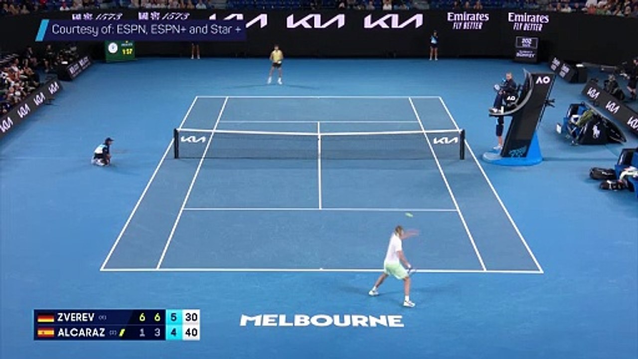 Alcaraz produces moments of magic to steal third set