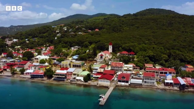 Meurtres au paradis - saison 13 Teaser VO