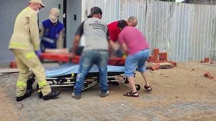 Homem cai do degrau de escada e fica ferido no São Cristóvão