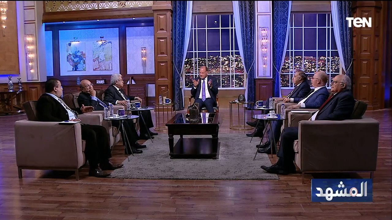 د. أشرف جلال رئيس قسم الإذاعة والتلفزيون بكلية...