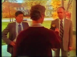 Un faire-part à part Bande-annonce (EN)