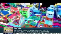 Bolivianos celebran la Feria de Alasitas por los buenos deseos