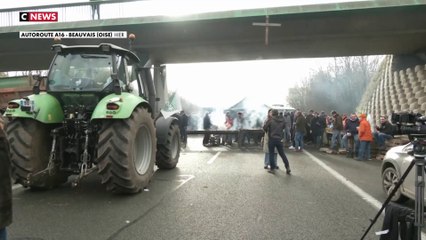 Download Video: Les agriculteurs montent vers Paris pour porter leurs revendications