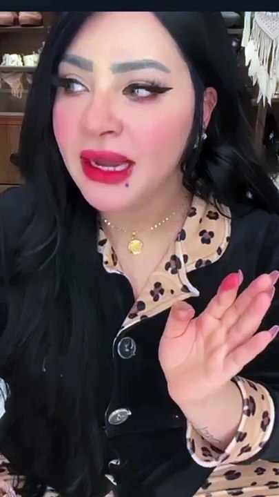 في جر&يمة بتحصل ف حق البن&ت الصغيره ماينفعش السكوت عليها البنت بيقع عليها اشد انواع التعذ$يب بيتم تعذ&يبها بالكهر$باء وده طبعا ممكن يقضي على حياتها ويسببلها مشاكل صحية ونفسية لاحصر لها مافيش طف$ل يعرف ايه هو العق$اب غير لما يدوقه وطالما ذكروا كلمة كهربا و