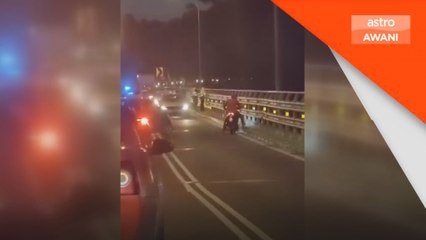 Terjun sungai, rempuh penghalang tol, lari dari polis