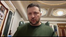 Aereo caduto, Zelensky: Mosca gioca con la vita dei prigionieri ucraini
