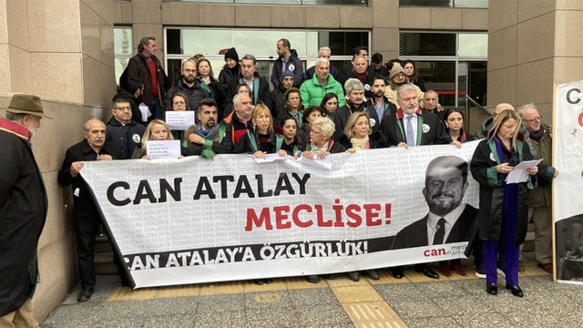 Çağlayan Adliyesi önünde Can Atalay'ın mektubu okundu