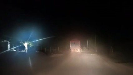 अवैध खनन: रात के अंधेरे में चल रहा रेत का अवैध कारोबार