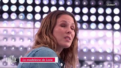 Lorie Pester, "Clique".