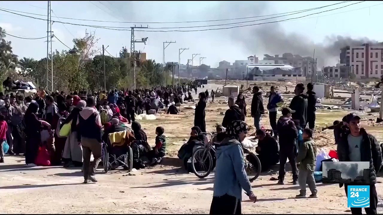 Sobrevivientes del sur de la Franja de Gaza se desplazan a las costas de Rafah por bombardeos