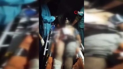 Han Yunus'ta cep telefonu ışığıyla ameliyat!