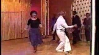 Le DISCO:petit cours de danse en finlandais