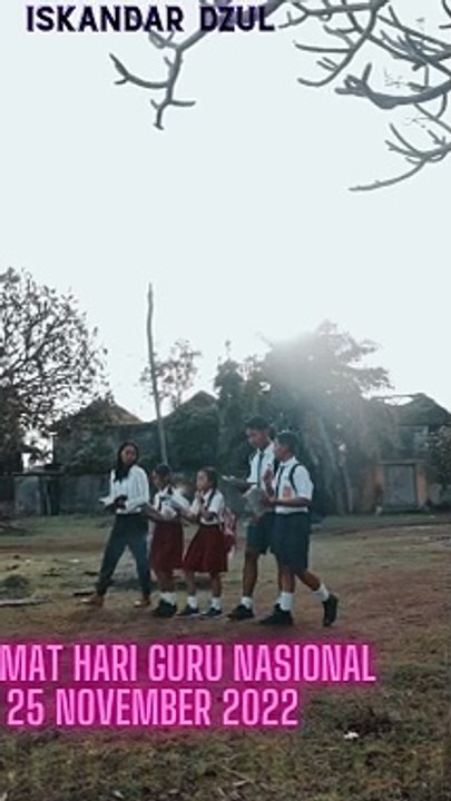 Mengagungkan gurumu melebihi pengagunganmu kepada orang tuamu.
