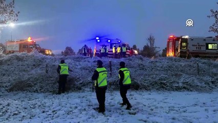 Kastamonu'da yolcu otobüsü devrildi: Ölü ve yaralılar var