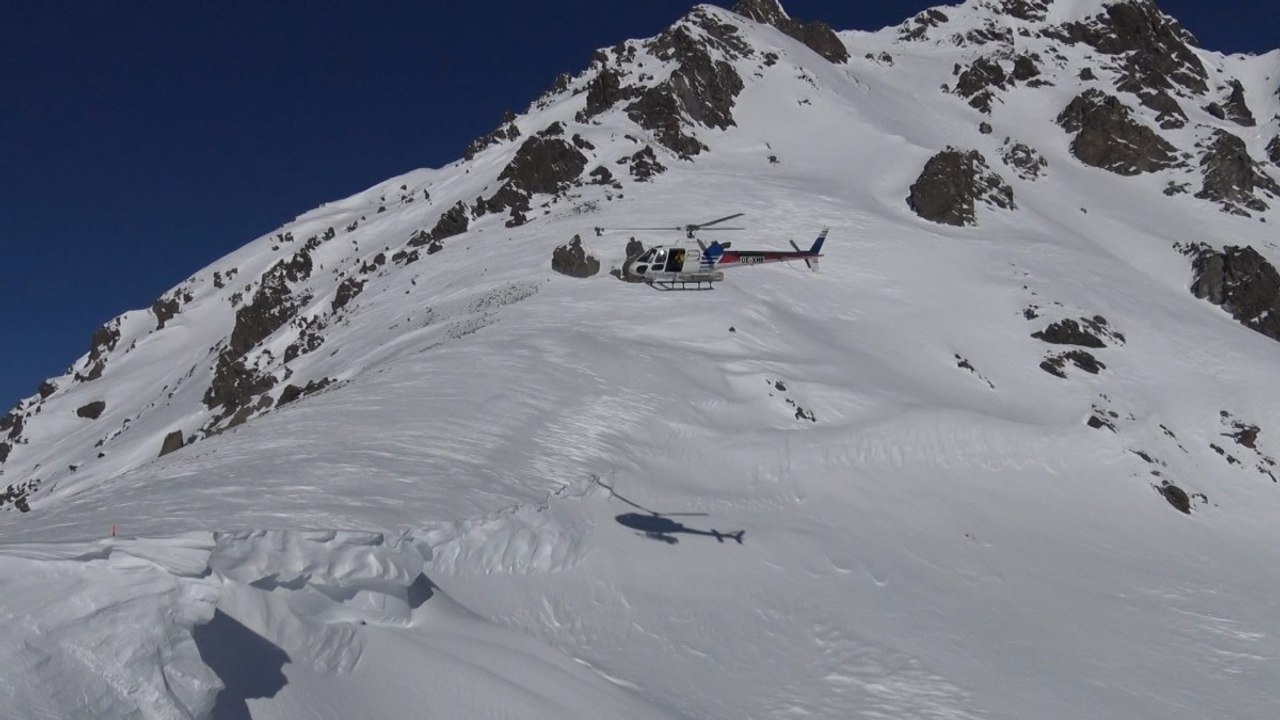‘Heliski’ heyecanı Kaçkar Dağlarında devam ediyor