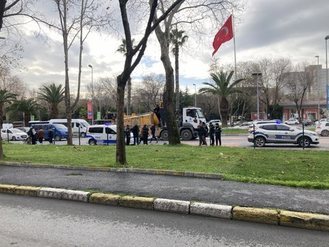 Vatan Caddesi üzerinde kontrollü patlatma