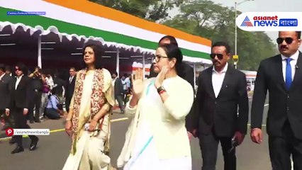 রেড রোডে ৭৫তম প্রজাতন্ত্র দিবস উদযাপনে মুখ্যমন্ত্রী