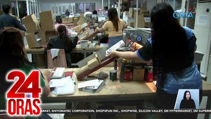 3 tauhan ng LTO na nagpupuslit at gumagawa ng pekeng plaka sa loob ng planta ng LTO, huli; isang kasabwat, hinahanap | 24 Oras