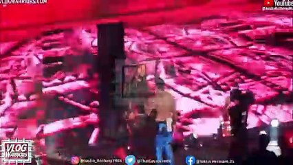 Jey Uso and Jimmy Uso face off at WWE LIVE EVENT!!