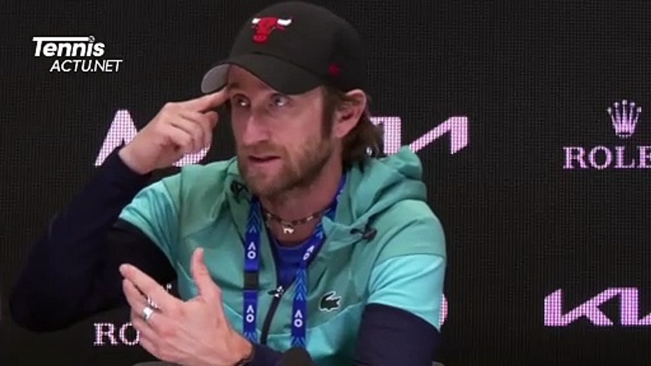 Open d'Australie 2024 - Gilles Cervara, le coach : "Daniil Medvedev, je ne sais si c'est un mystère... "