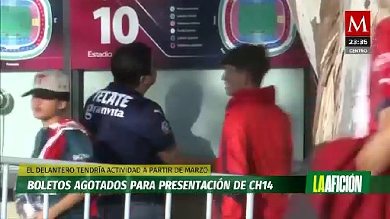 Aficionados de Chivas agotan boletos para la presentación del 'Chicharito' Hernández