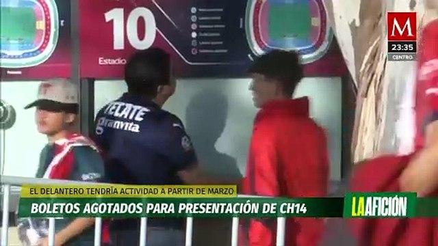 Aficionados de Chivas agotan boletos para la presentación del 'Chicharito' Hernández